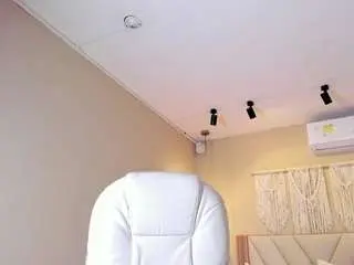 Nahimithompson  live sex cam