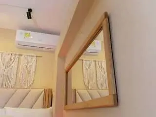 Nahimithompson  live sex cam