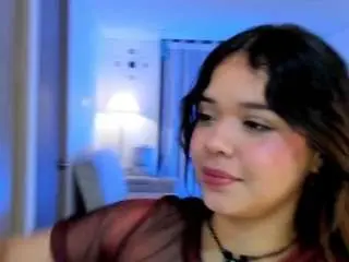 Nikavelvet  live sex cam
