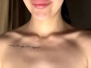 Donyadaya  live sex cam