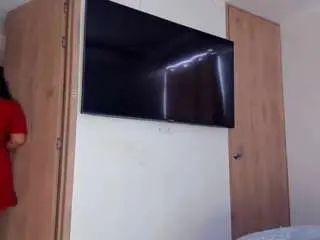 Iriss-25  live sex cam