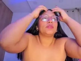 Iriss-25  live sex cam