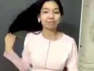 Kierstenmenjes  live sex cam