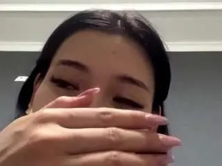 Kierstenmenjes  live sex cam