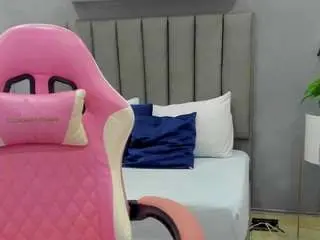 Lisaa-brown  live sex cam