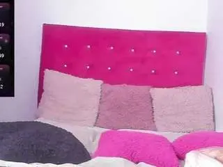 Sasha-xxxx  live sex cam