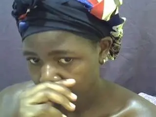Afri-queen  live sex cam