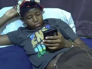 Afri-queen  live sex cam