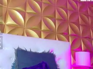 Amandamoore19  live sex cam