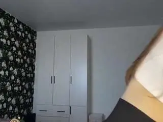 Joleendowling  live sex cam