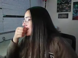 Midnightwinks  live sex cam