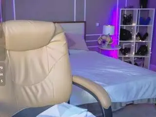 Miurra  live sex cam