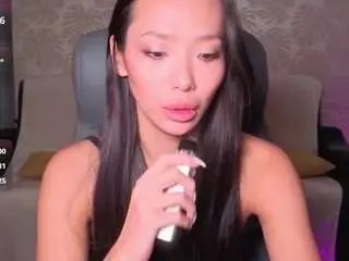 Miurra  live sex cam