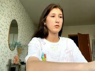 Yenbedaw  live sex cam