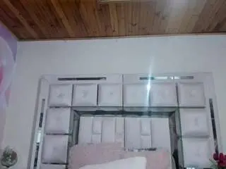 Caliope-99  live sex cam