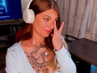 Emmaa-hostt  live sex cam