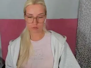 Kristymiss  live sex cam