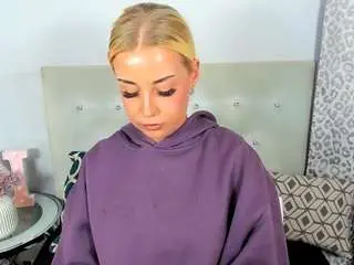 Kristymiss  live sex cam