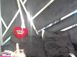 Rubyxht  live sex cam