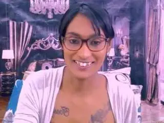 Indianrebel2luv  live sex cam