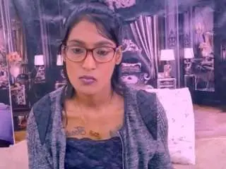 Indianrebel2luv  live sex cam
