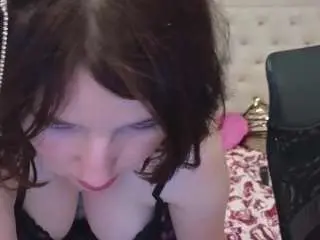 Squirtyangela  live sex cam