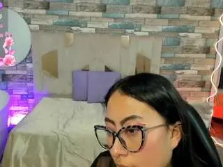 Amhira-tay  live sex cam