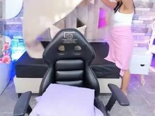 Amhira-tay  live sex cam