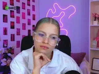 Kaela-spell  live sex cam