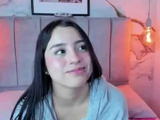 Leah-brm  live sex cam