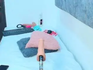 Lily-meghan  live sex cam