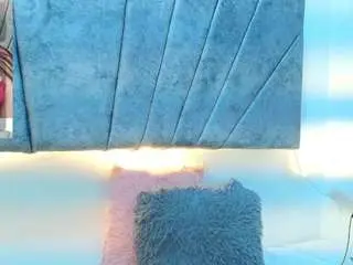 Lily-meghan  live sex cam