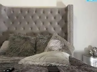 Missprettypocahontas  live sex cam