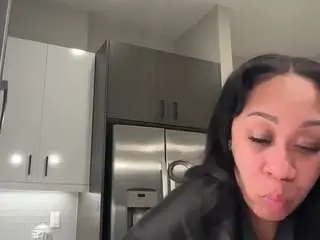 Missprettypocahontas  live sex cam