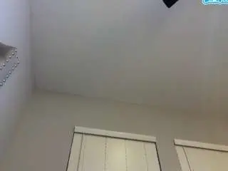 Missprettypocahontas  live sex cam