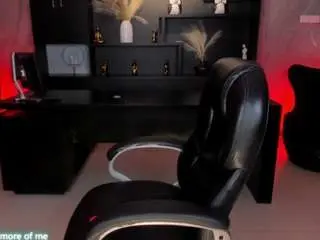 Nickylawson  live sex cam