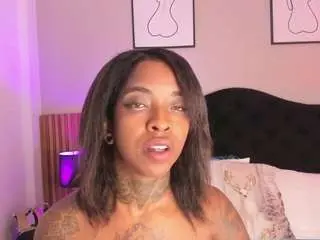 Paulineefox  live sex cam
