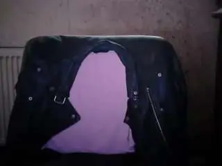 Sexygeny  live sex cam