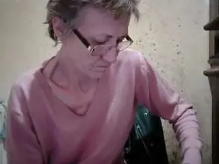 Sexygeny  live sex cam