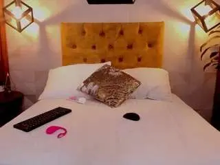 Victoria-villalobos23  live sex cam