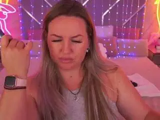Lindajawel  live sex cam