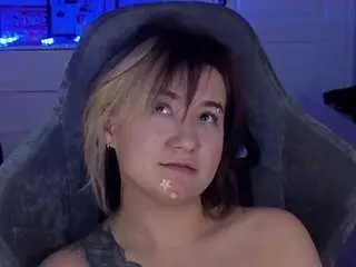 Meganhart  live sex cam