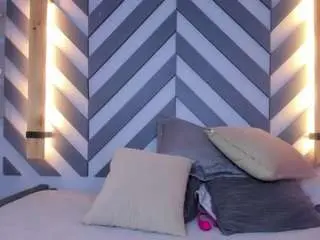 Shannonsunn1  live sex cam