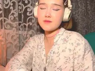 Trenaherny  live sex cam