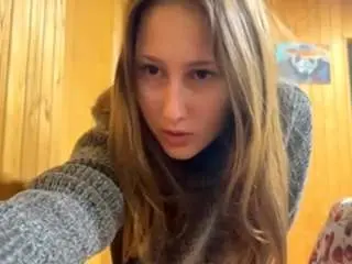 Danyelholstad  live sex cam