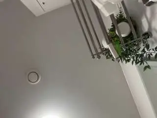 Emmawise  live sex cam
