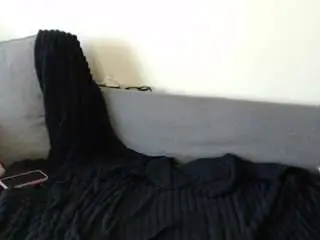 Littlefergie  live sex cam