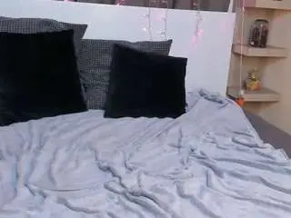 Lulutreats  live sex cam