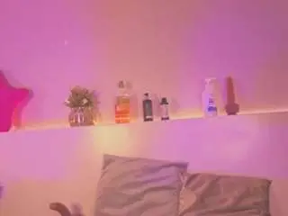 Abigail-bolton  live sex cam