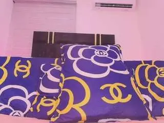 Begoniia  live sex cam